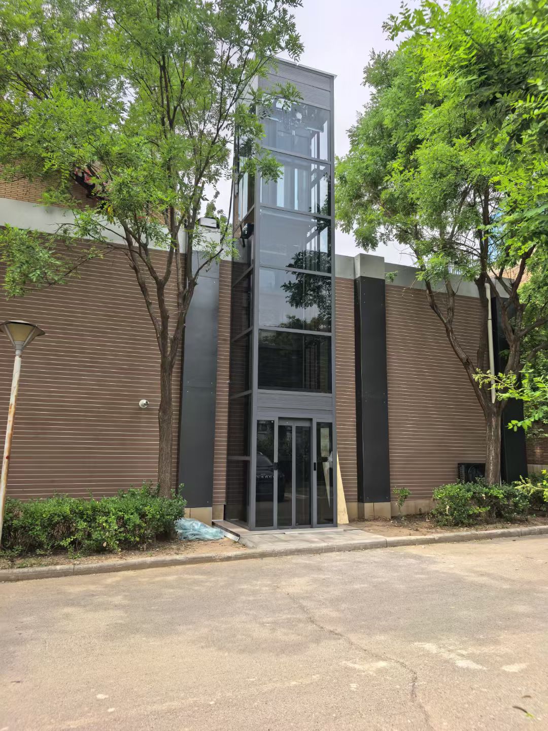 科晟达家用电梯生产车间
