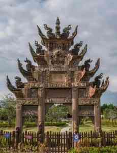 2025年石牌坊及仿古青石板加工厂家深度解析：聚焦企业实力、产品应用与市场口碑的全面洞察