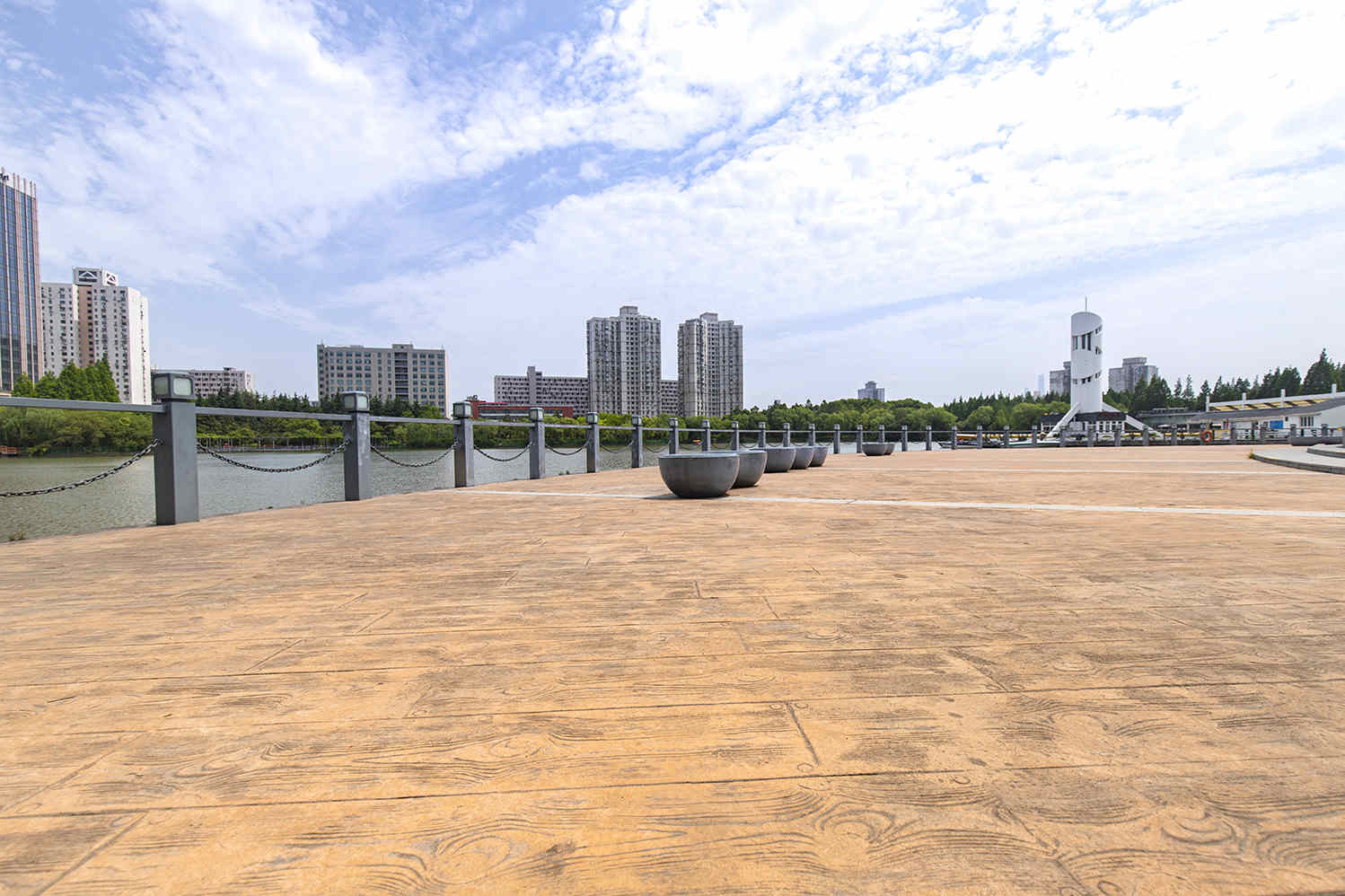 上海拜石彩色防滑路面应用场景图