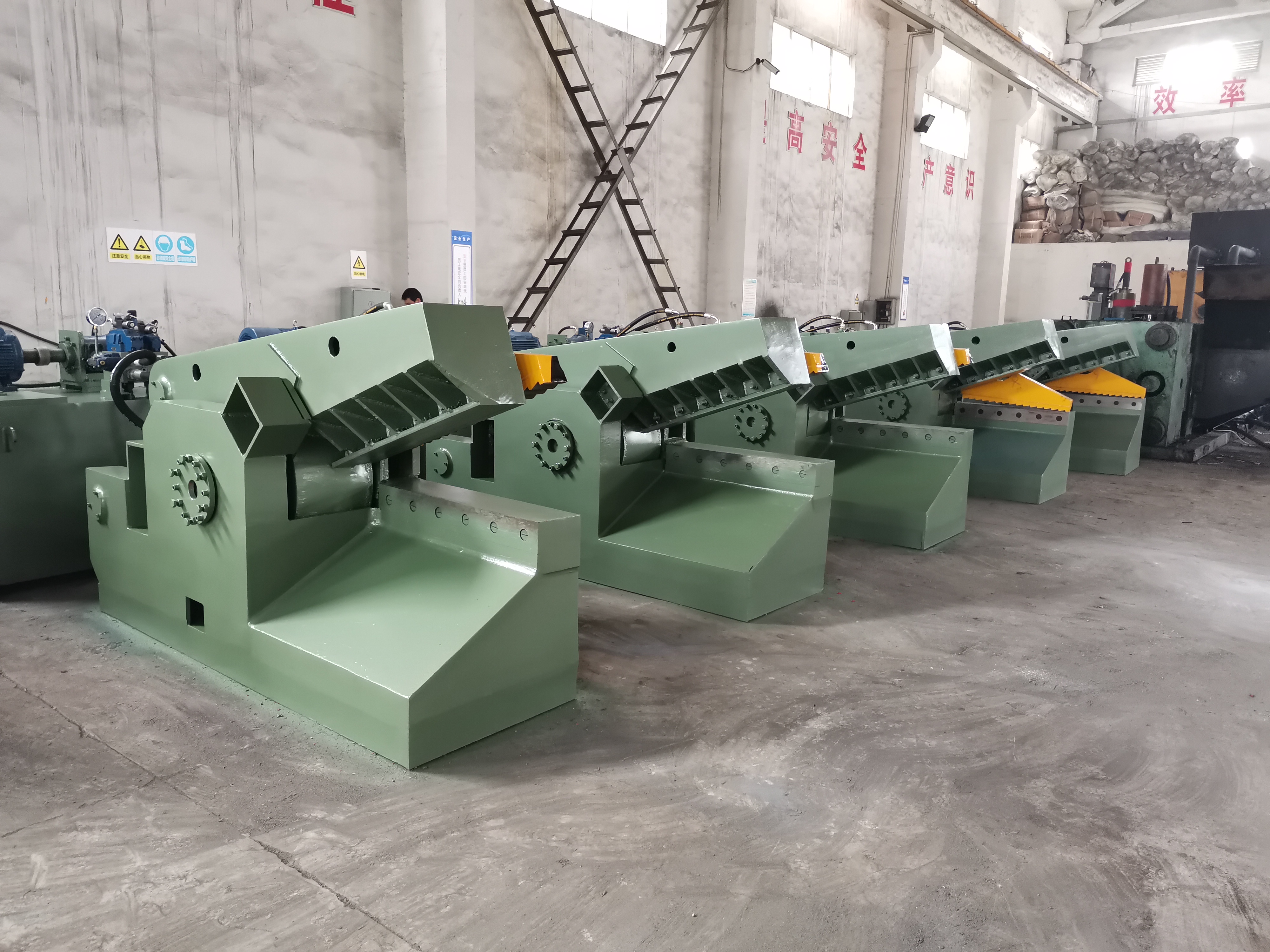 江阴市德尚环保科技有限公司剪切机产品展示