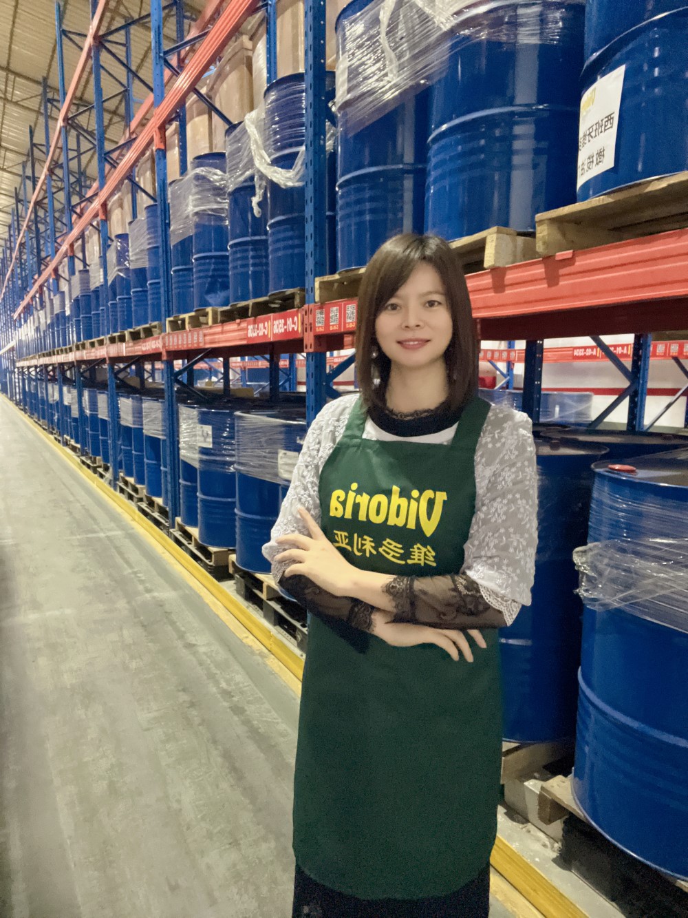 橄榄果渣油原料仓储区