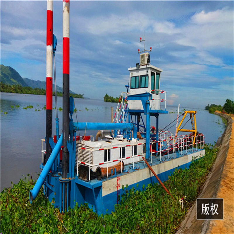 青州科大环保机械有限公司清淤船作业场景