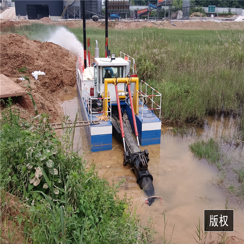 青州科大环保机械有限公司清淤疏浚船作业现场
