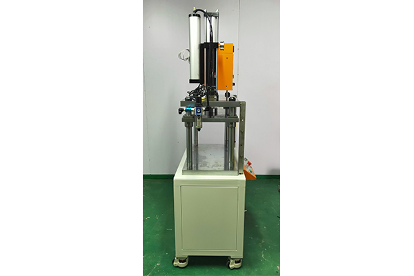 东莞帕斯卡电机压装机生产场景