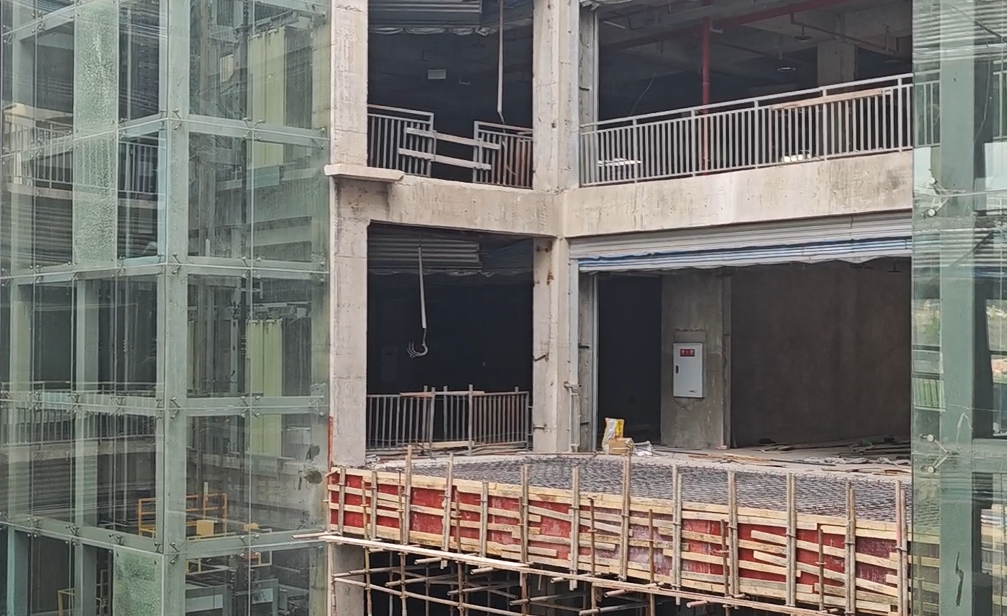 重庆天寿建筑工程有限公司施工场景