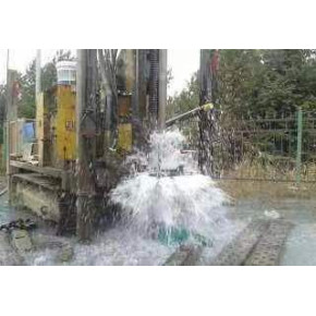 岩石井钻探设备