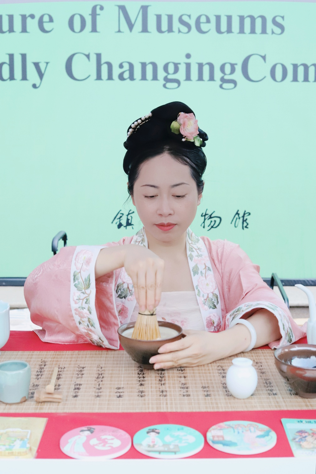 宋联可茶文化学校古画茶艺教学现场