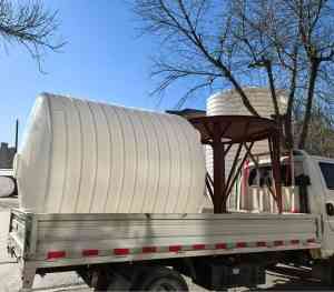 锥底桶、50吨大锥底及加药箱厂家哪家可靠？庆云县佰聚盛塑料包装厂产能与品质双提升