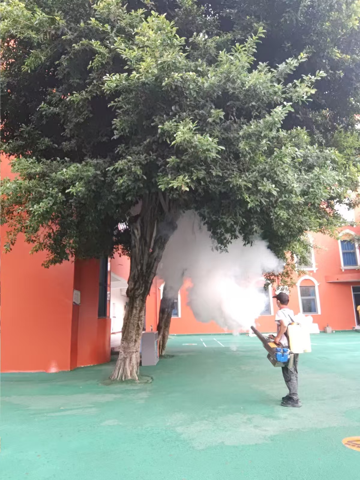 成都仁民有害生物防治设备展示