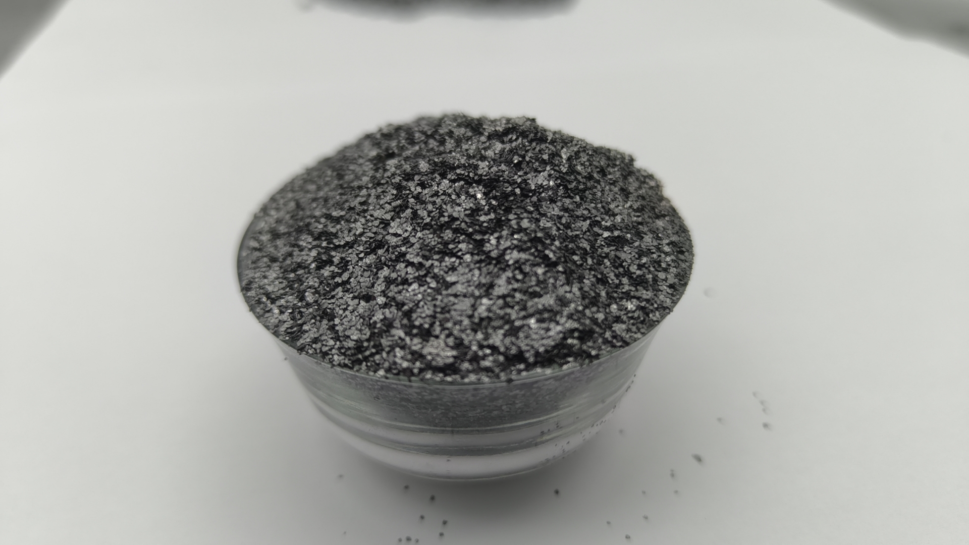 青岛昊玉石墨制品生产车间