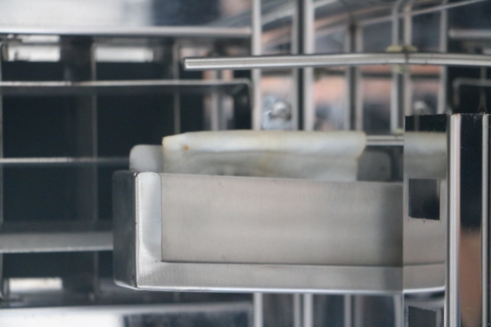 恒温恒湿高低温试验箱