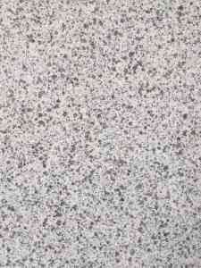 花岗岩路沿石及芝麻白石材厂家哪家靠谱？湖北鑫佑建材产能稳定·品质有保障