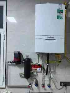 克拉玛依燃气壁挂炉服务哪家靠谱？裕凯和商贸安装专业·价格透明有保障