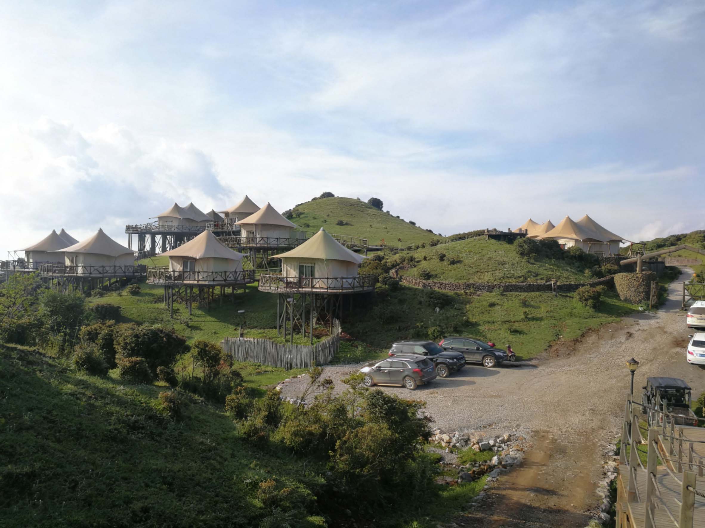 实木帐篷产品图