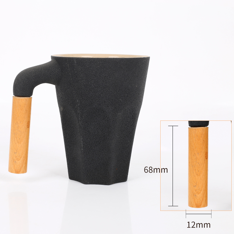 煮茶壶木把手生产场景图