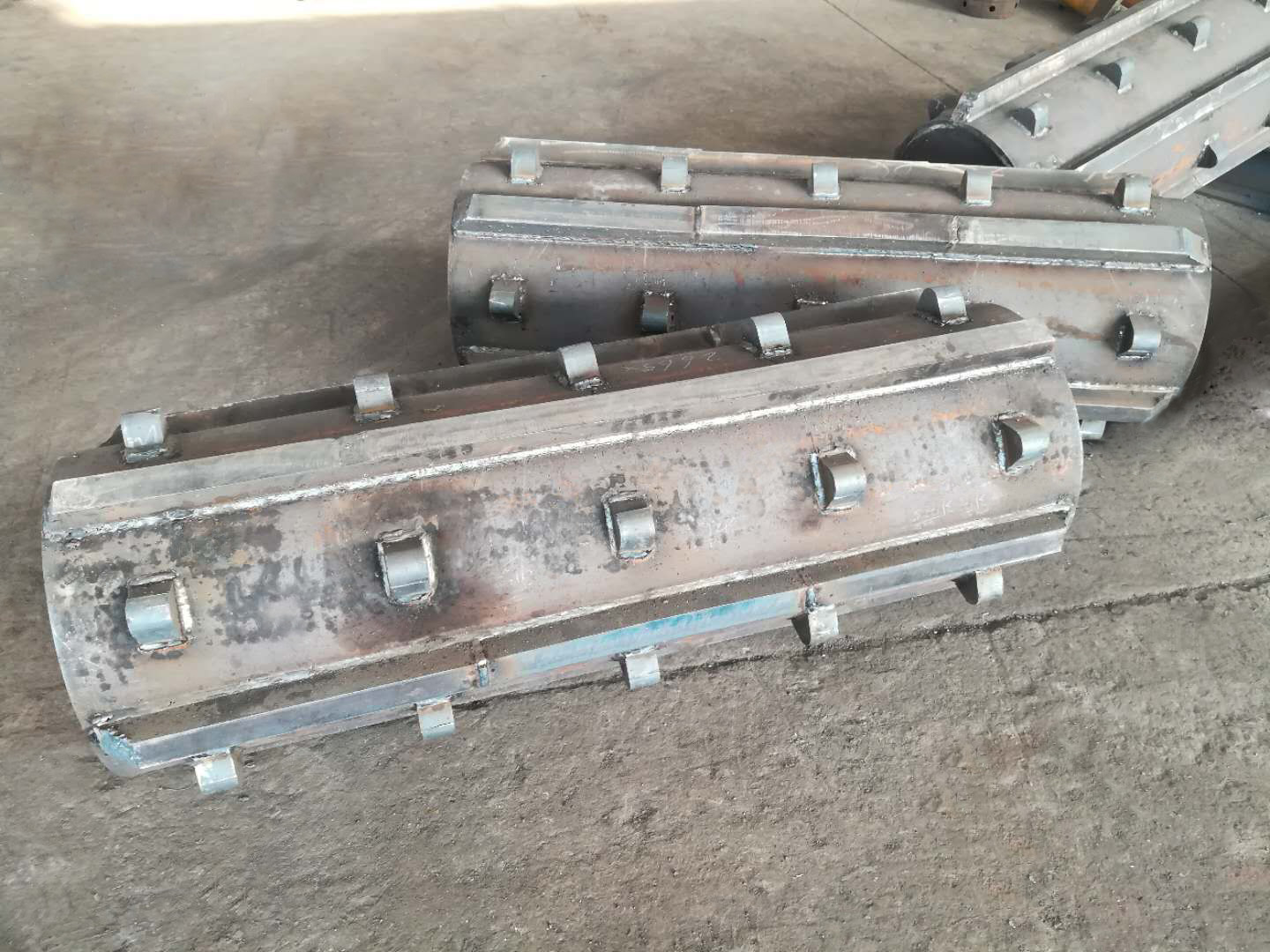 山东恒恩机械装备有限公司生产场景