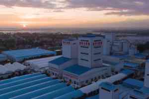 深度解析国产七层共挤设备工厂TOP3：青州市鲁冠塑料有限公司实力领衔