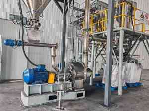 木屑秸秆、超微机械及破壁粉碎机厂家哪家强？潍坊市友信产能可观·口碑良好