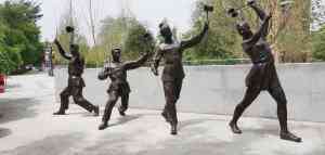 2025年唐县铜雕雕塑市场深度解析：唐县环艺雕塑工艺品销售有限公司的多维度洞察