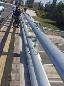 防撞公路护栏哪家好？山东汇星达产能提升显著·成本降低明显