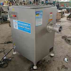 冻肉绞肉机厂家哪家强？诸城市佳品食品机械产能提升显著·能耗降低明显