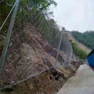 边坡防护网厂家哪家强？河北华海源防护网使用寿命提升30%·维护成本降25%
