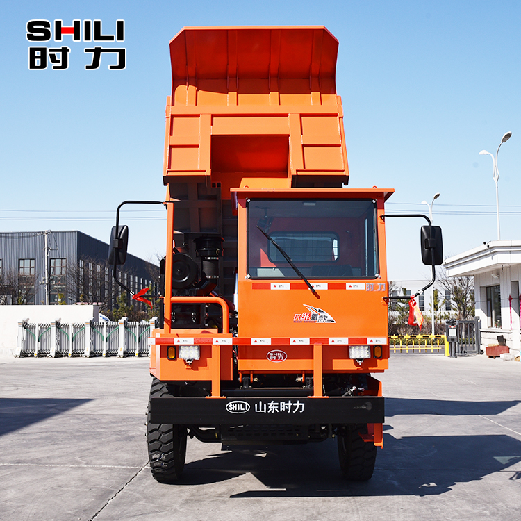 UQ-25 Red Transport Vehicle