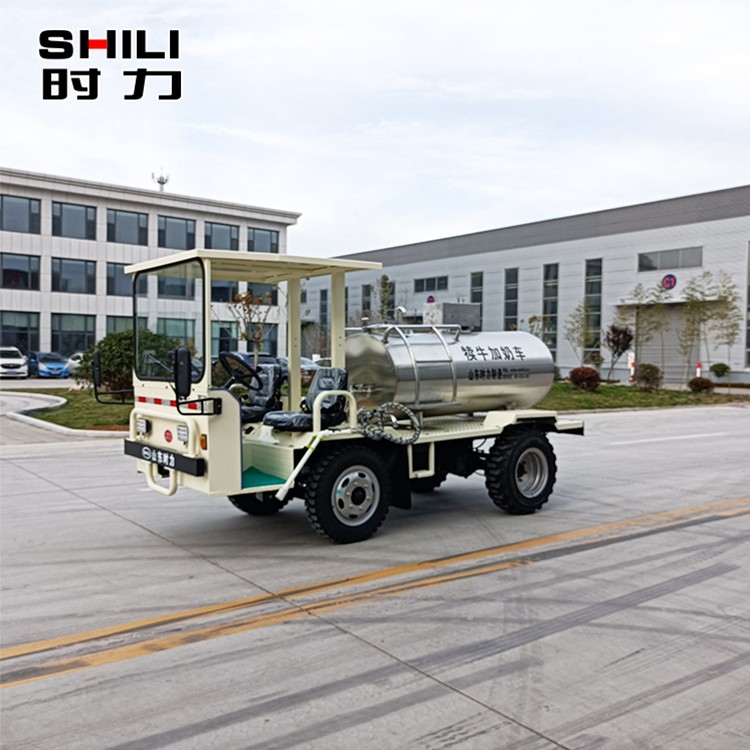 1 cubic meter four-wheeled milk tanker - horizontal milk tank