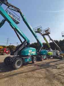 苏州升降机租赁、上海吊装设备方案优选：苏州云鼎起重吊装有限公司