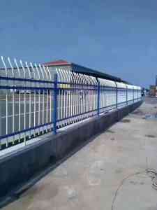 武汉平安鑫业钢构有限公司：市政、小区、公路等护栏一站式供应商