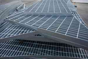 河北星贝金属丝网制品有限公司：复合钢格板、电厂钢格板等多种钢格板厂家