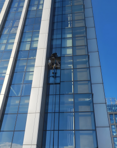 天津市茂金金属制品有限公司：尖角方矩管、玻璃幕墙精制钢等金属制品供应商