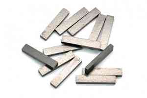 金属陶瓷磨刀片、锯齿片定制厂家推荐：株洲金信硬质合金集团股份有限公司，专业制造保障高效稳定运行