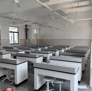 常州华佳乐装饰材料有限公司：学校、防潮、抗菌、耐腐蚀实芯理化板及化学桌面板优质之选