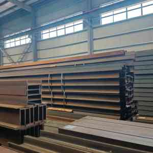 钢材产品精选：贵州华冶钢联钢材有限公司，专注热镀锌槽钢、不锈钢角钢等制造