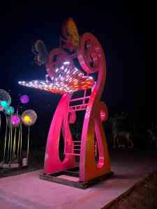 不锈钢雕塑厂家哪家强？曲阳县华跃雕塑有限公司品质提升显著，应用广泛