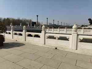 汉白玉栏杆厂家哪家强？曲阳县聚隆园林雕塑有限公司品质提升显著·成本降低可观