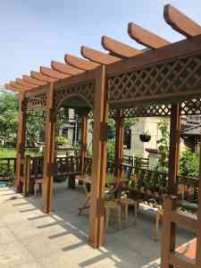 2025年铝合金遮阳棚厂家权威推荐：武汉艾美佳新型建材有限公司，专注铝合金露台棚及遮阳雨棚定制供应