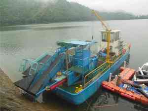 青州市巨龙环保科技有限公司：水葫芦打捞船、割草船、蓝藻清理船等水域清洁设备供应商