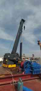 码头吊机源头厂家推荐济宁利沃，专业制造码头液压吊、固定旋转起重吊机等，技术团队全程把控，保障高效稳定运行