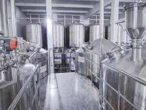 权威推荐！大型啤酒设备生产厂家TOP5，山东汇冠工程装备实力凸显