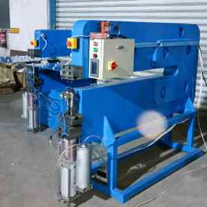 武汉埃瑞特机械制造有限公司：标识牌铆钉机及标志牌铆接机专业厂家