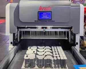 深圳市豪瑞斯精密五金机械有限公司：印刷厂自动拆盒子机、自动脱标机等设备专业供应商