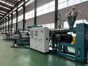 青岛塑科机械有限公司：PP中空板材设备、碳基石塑箱设备等优质厂家