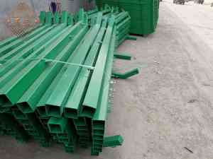 四川诚和丰金属制品制造有限公司：双边丝、草坪、勾花等护栏网全品类供应商