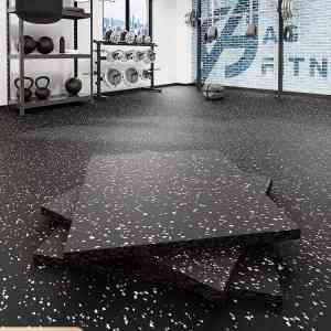 2025年橡胶地垫厂家权威推荐：防滑/纯色/颗粒/抗疲劳/安全橡胶地垫源头厂家精选