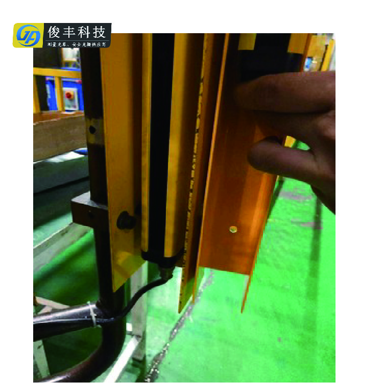 安全光幕探测器