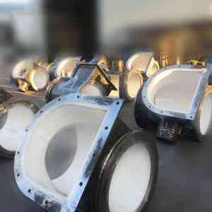 淄博辰逸耐磨材料有限公司：陶瓷耐磨管道、耐磨陶瓷弯头厂家