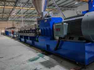 橡塑造粒机精选：昆山冠卓橡塑机械有限公司，专注炭黑、碳酸钙等母粒造粒机制造