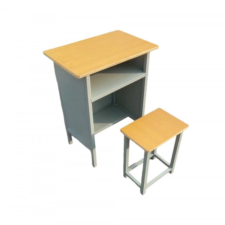 双层铁皮课桌椅